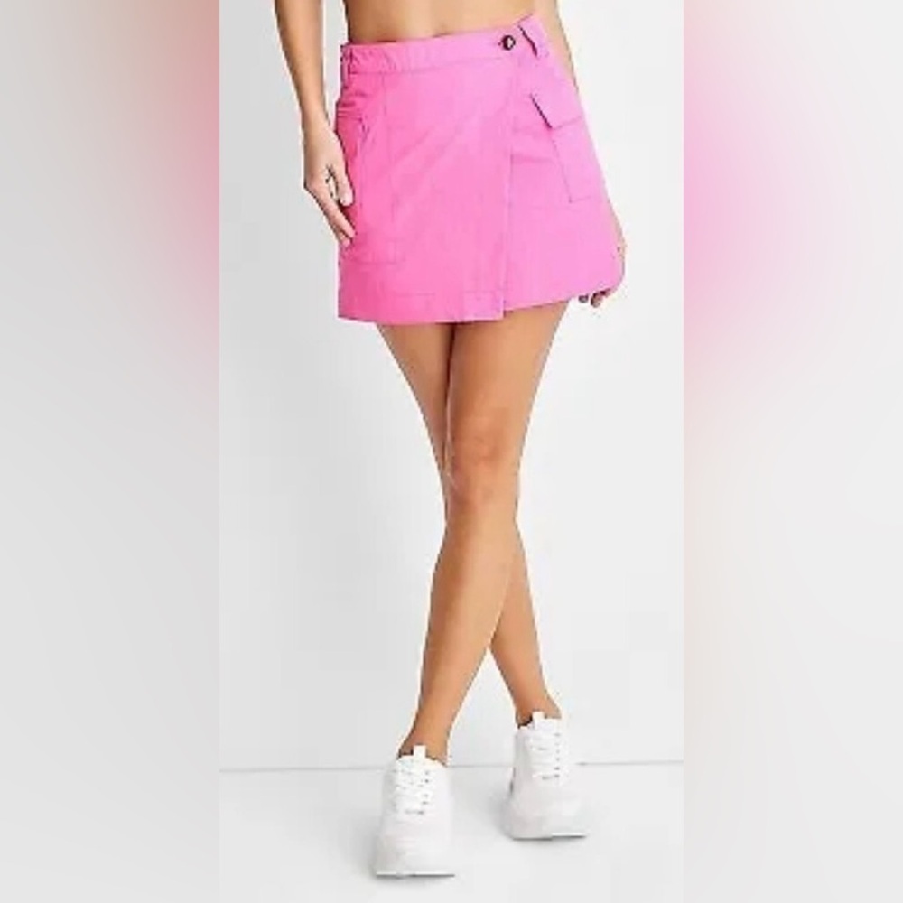 NEW!!! FUTURE COLLECTIVE - Pink Skirt